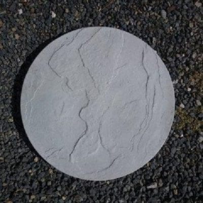 Round stone look concrete paver