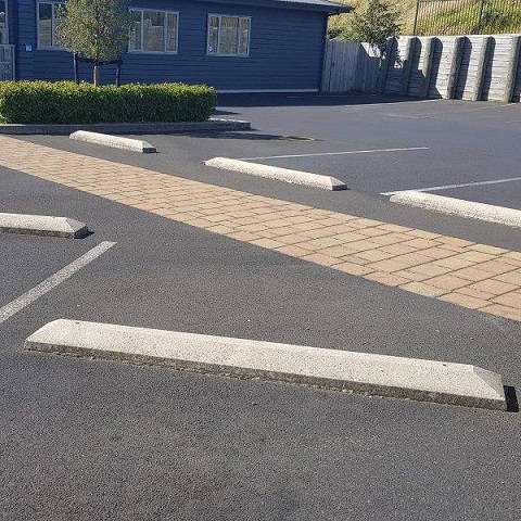 Concrete Vehicle Barrier (Angle)